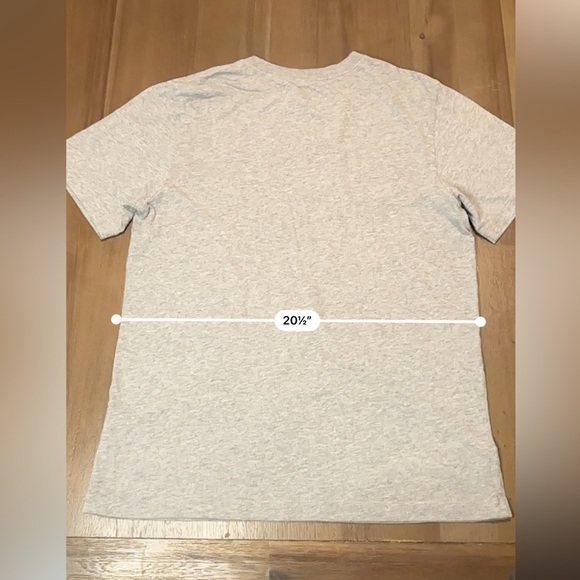 Nike Sportswear Club Men's T-Shirt size S gray - Picture 6 of 7